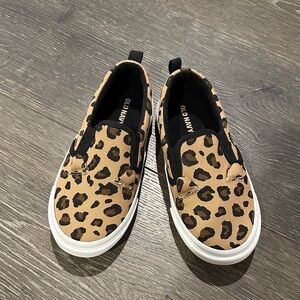 Old Navy Animal Print Slip-On Shoes